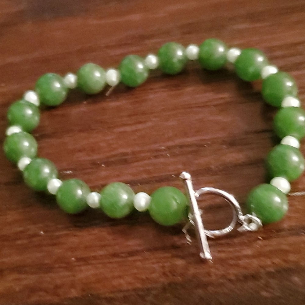 PEARLS AND JADE BRACELET - Picture 3 of 3